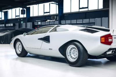 82万625ユーロ（邦貨換算約1億3300万円）で落札されたランボルギーニ「カウンタックLP400」（C）Courtesy of RM Sotheby's