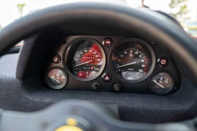 358万ドル（邦貨換算約5億3370万円）で落札されたフェラーリ「F40」（C）Courtesy of RM Sotheby's